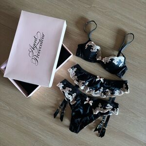 Silk Agent Provocateur 3-piece Lingerie Set
